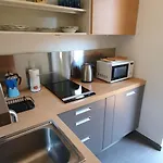 Cypress Garden 아파트 *