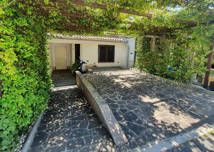 Cypress Garden Διαμέρισμα