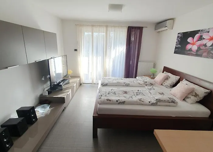 Διαμέρισμα Cypress Garden *